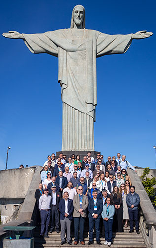 Líderes universitários abraçam educação integral, inovação tecnológica e cidadania