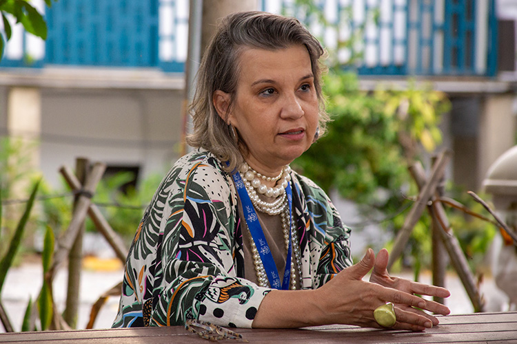 Transtornos ligados a vícios em telas e apostas ganham destaque na clínica contemporânea