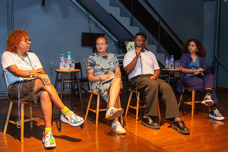 Creators negros debatem responsabilidade social e desafios da representatividade digital