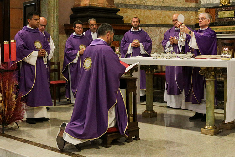 Consagração reforça missão pelo bem-estar social
