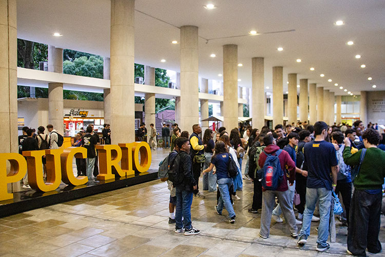 Sonhos em Construção